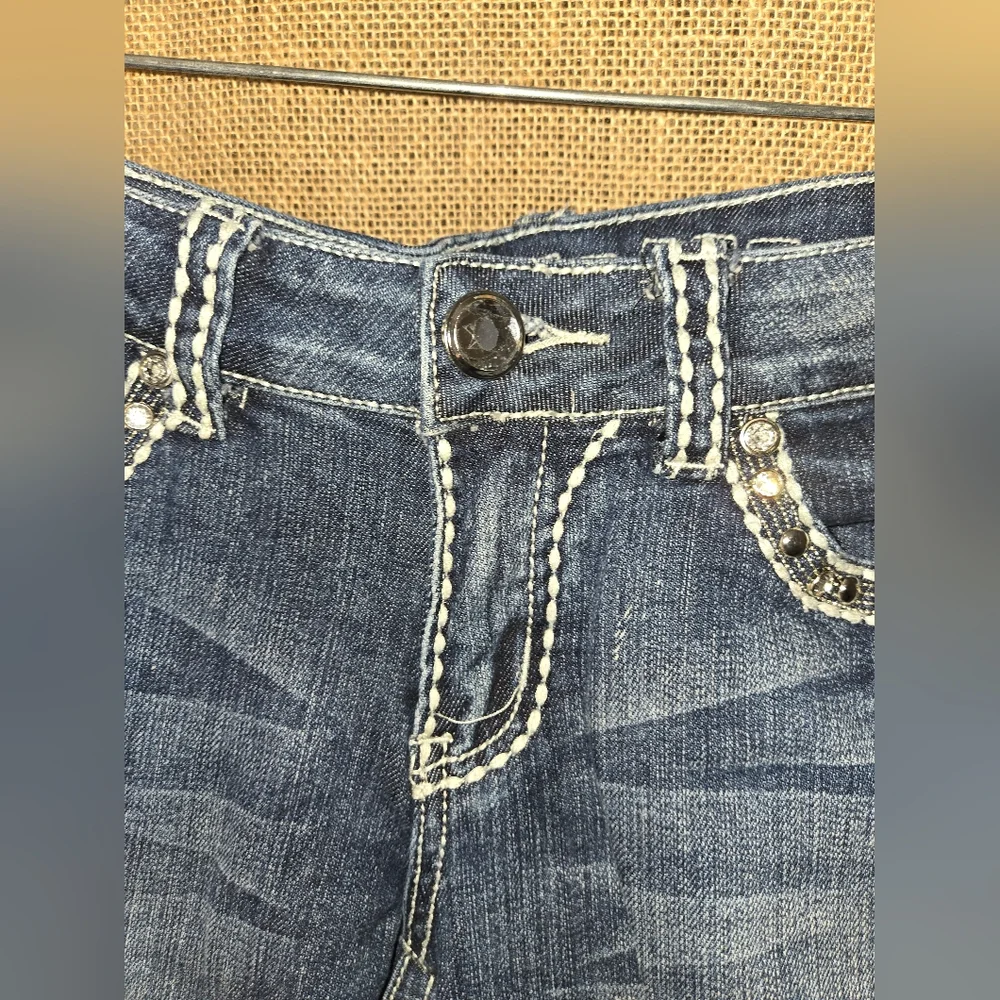 Women's Miss Chic Usa Stylish Blue Women's Jean Capris Bling Size 5 - Picture 8 of 16